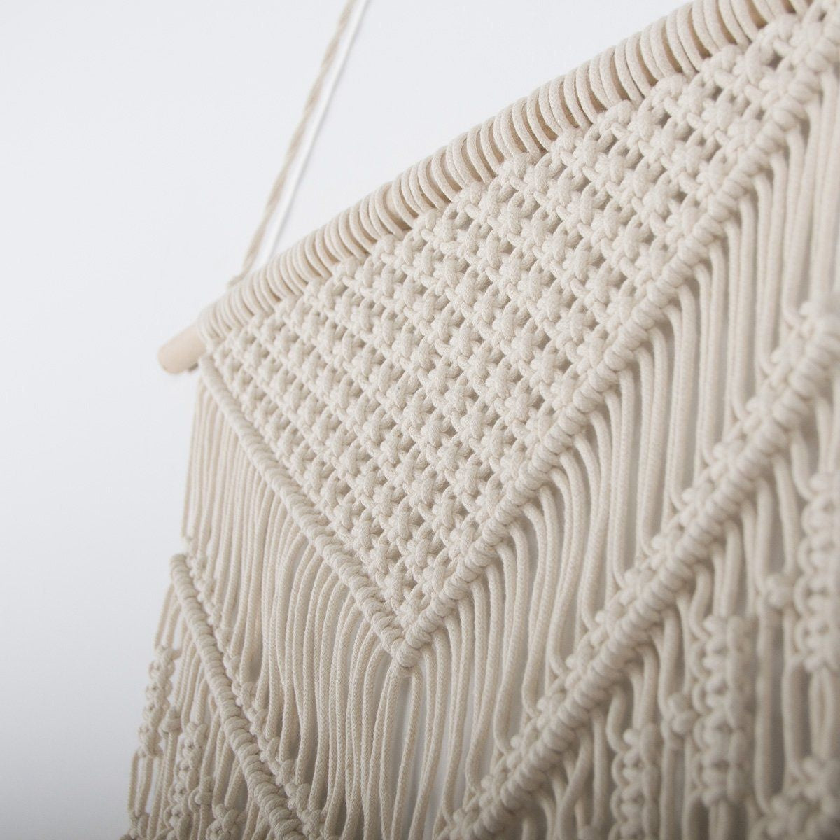 Tenture Tissée en Macramé